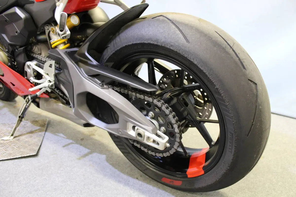 Ducati Panigale V4 (2025 - 26) (15)