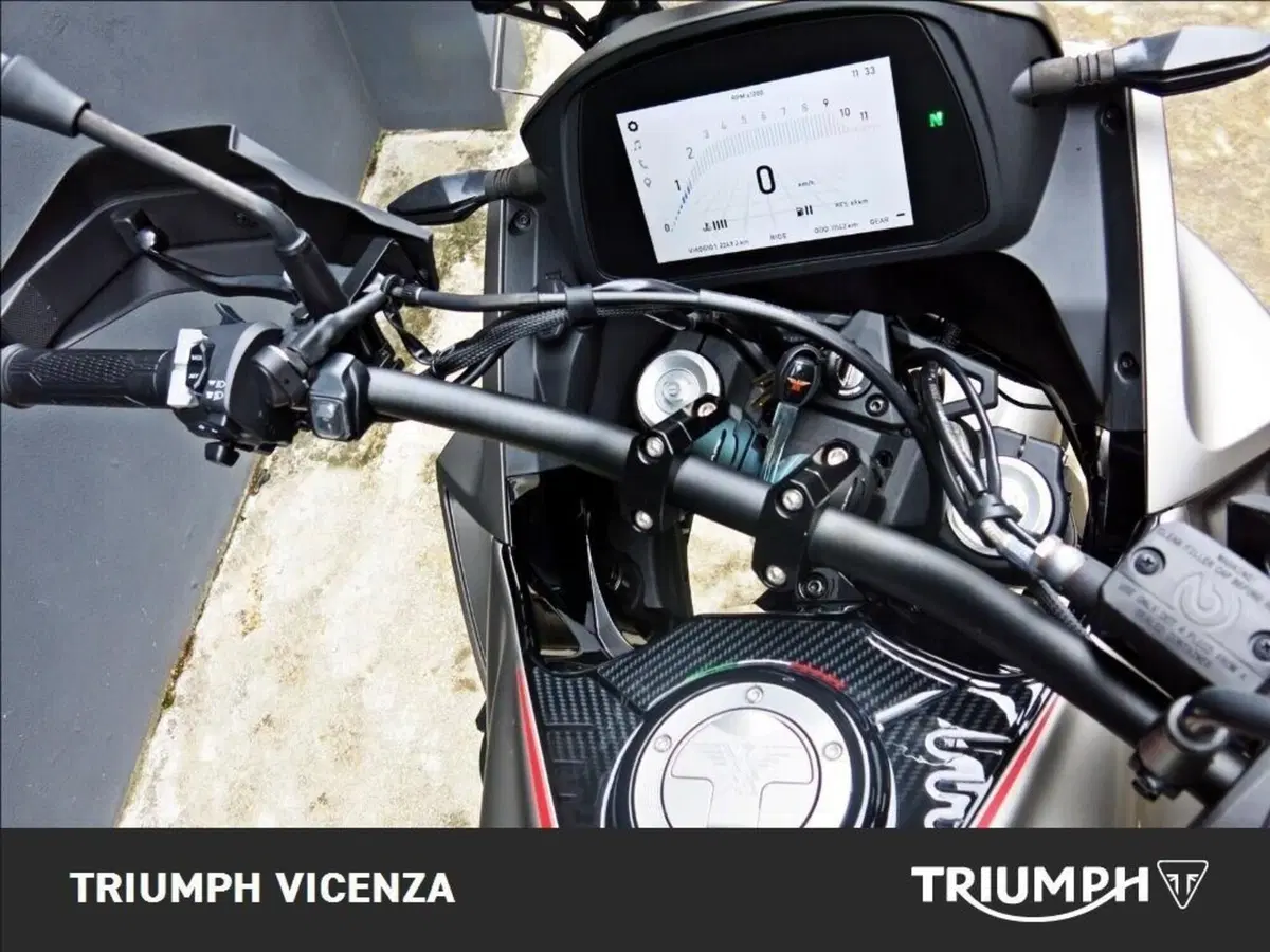Moto Morini X-Cape 650 (2021 - 26) (11)