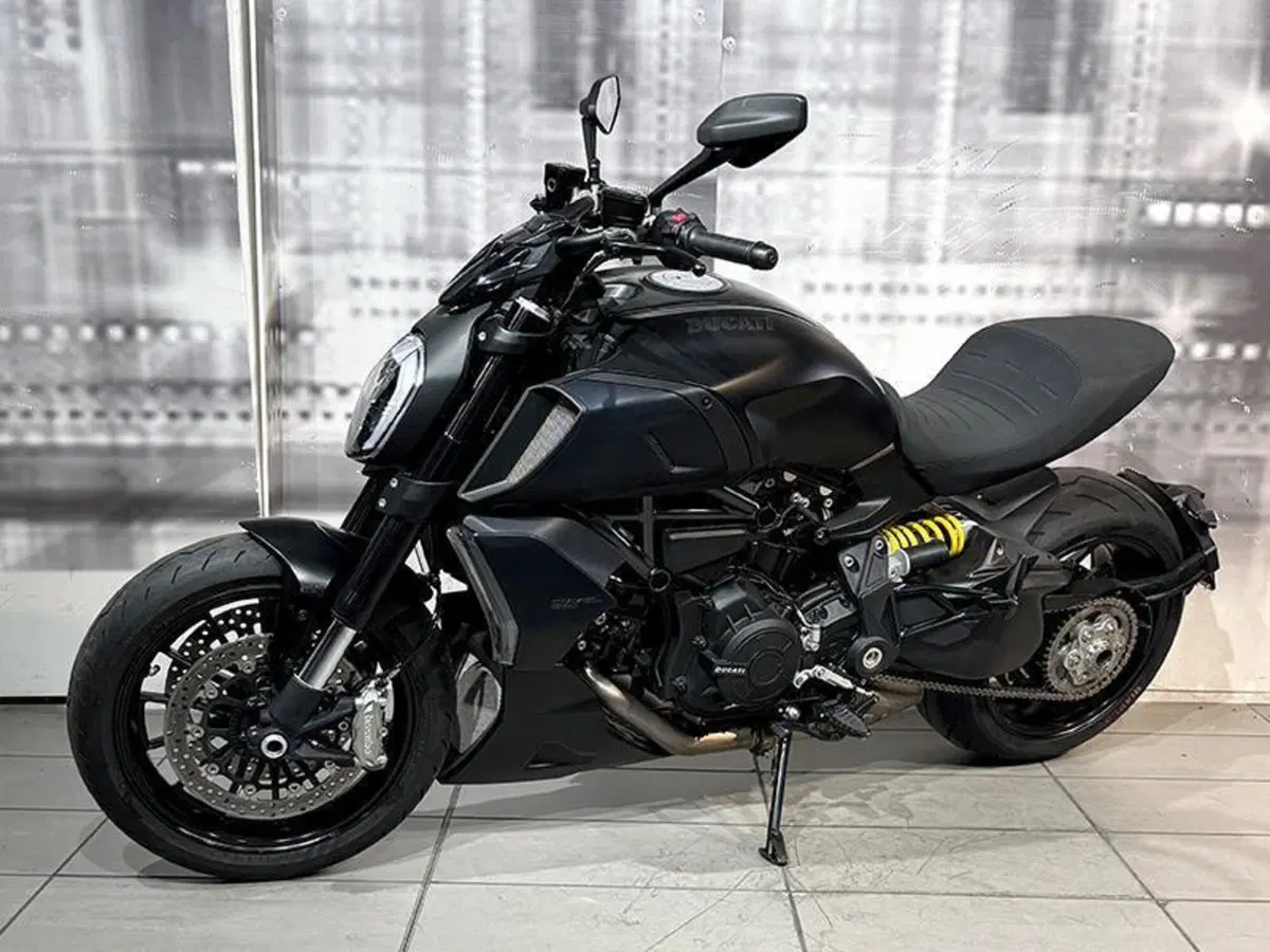 Ducati Diavel 1260 (2021 - 22) (7)