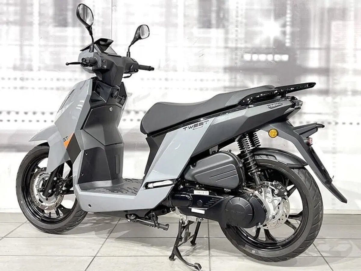 Peugeot Tweet 125 FL GT ABS (2024) (2)