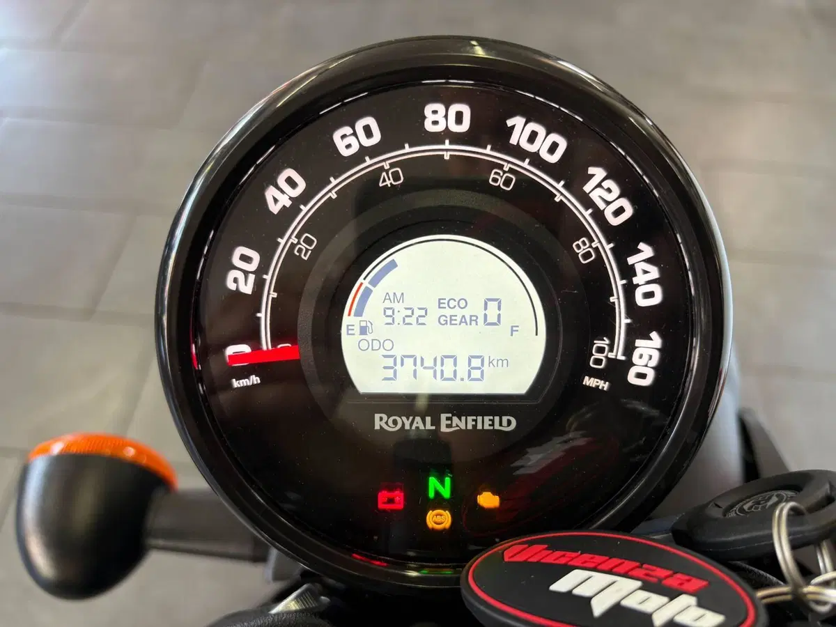 Royal Enfield HNTR 350 (2022 - 26) (7)