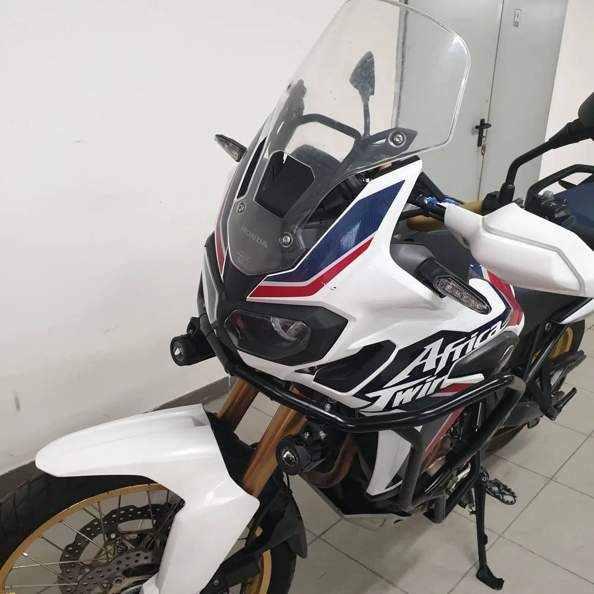 Honda Africa Twin CRF 1000L (2018 - 19) (5)