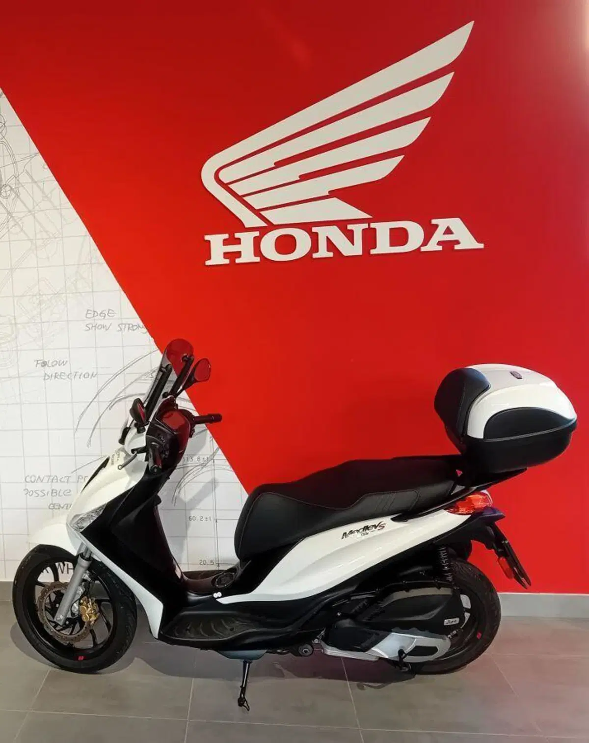 Piaggio Medley 125 S (2025 - 26) (2)