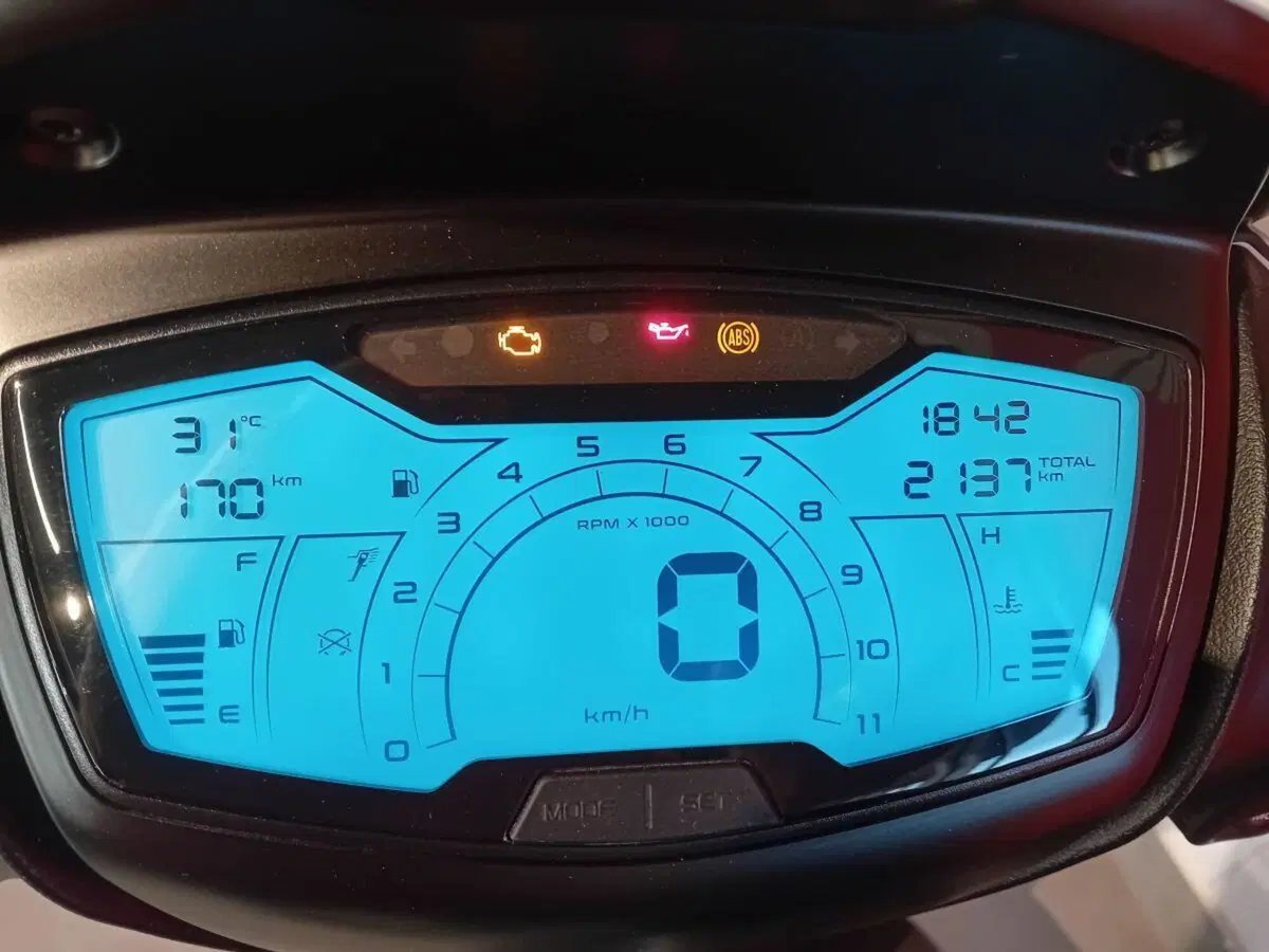 Piaggio Medley 125 S (2025 - 26) (3)