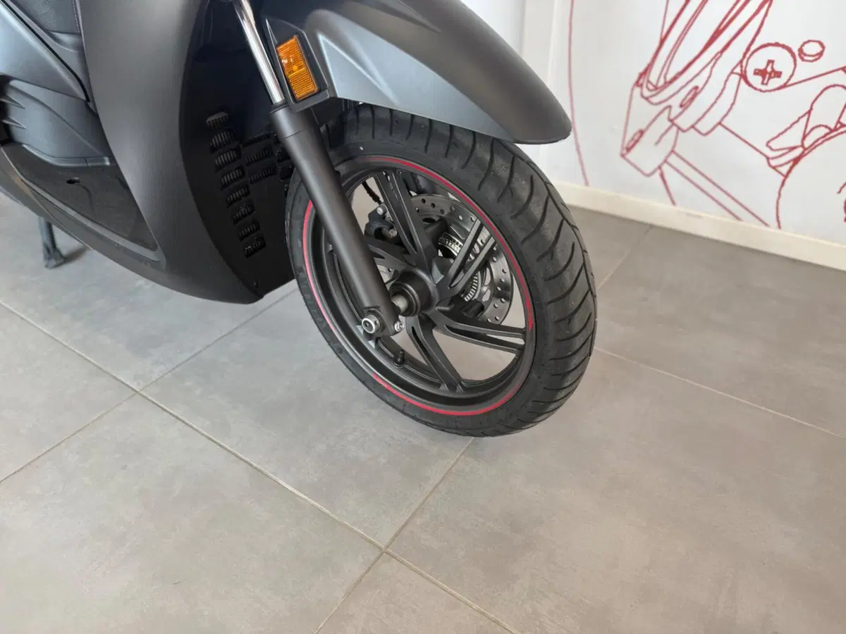 Honda SH 350 Sport (2021 - 24) (9)