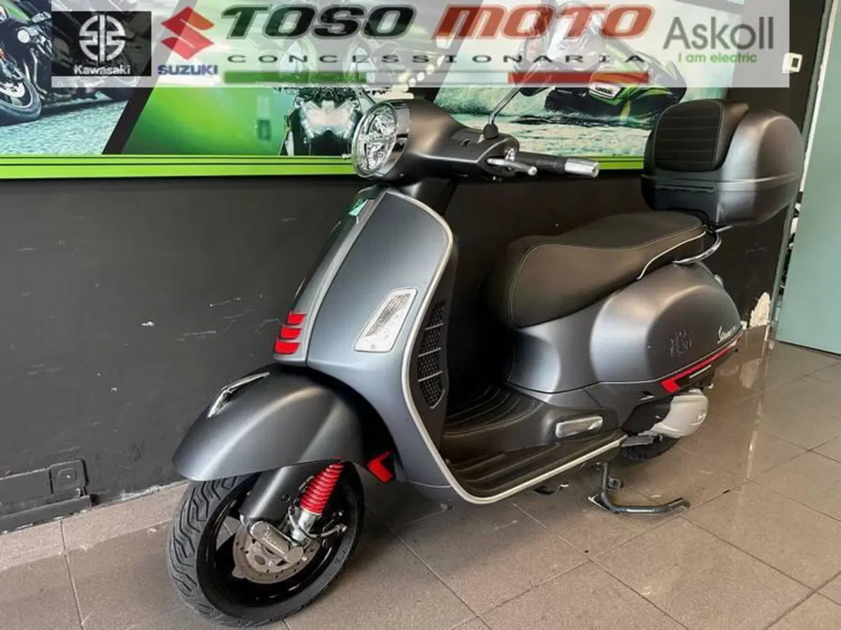 Vespa GTS 300 Hpe (2019) (13)