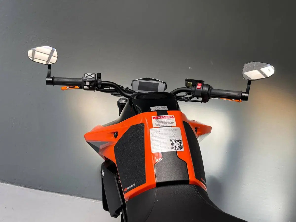 KTM 790 Duke L (2023 - 24) (5)