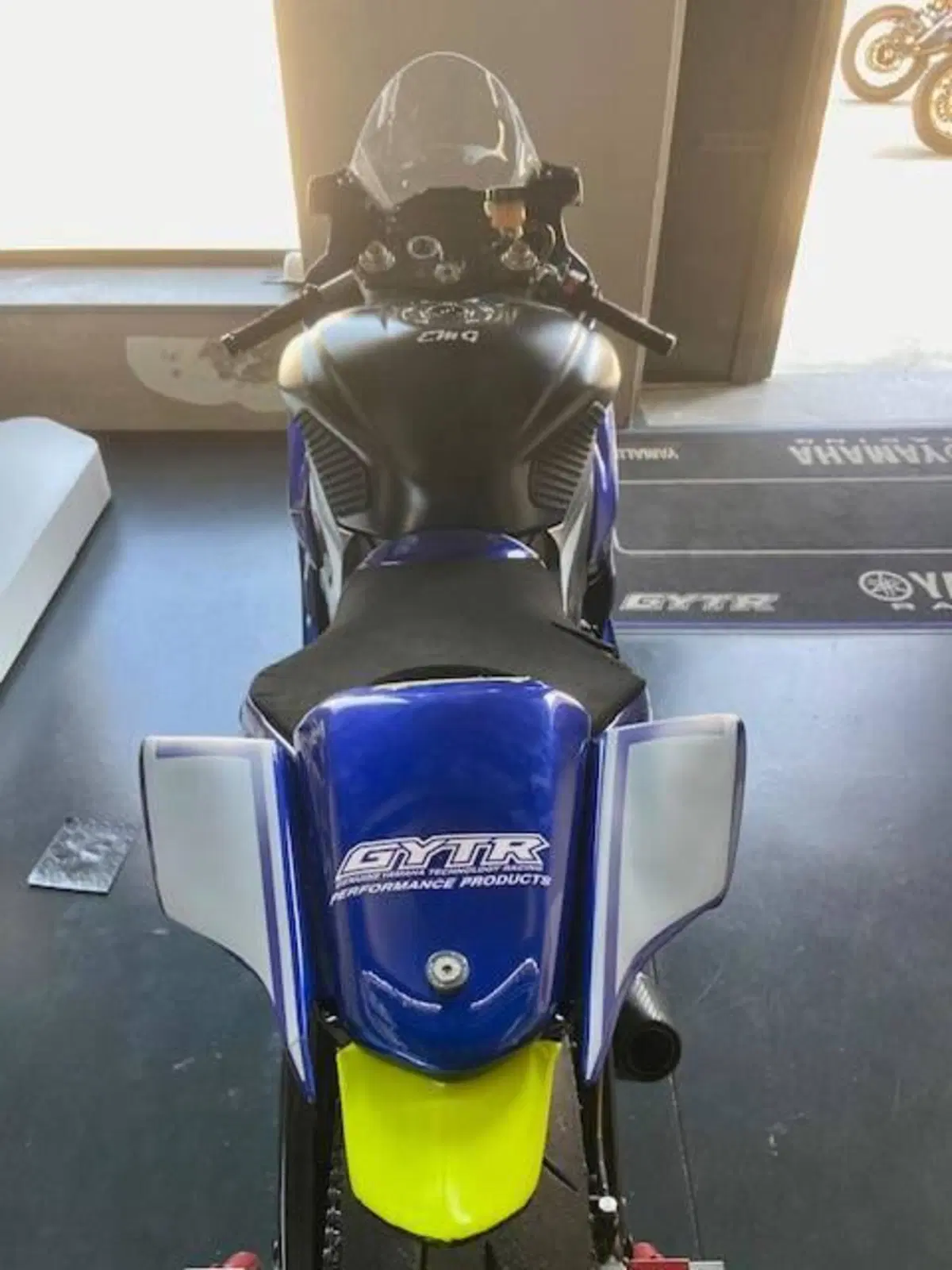 Yamaha YZF R6 (2008 - 09) (6)