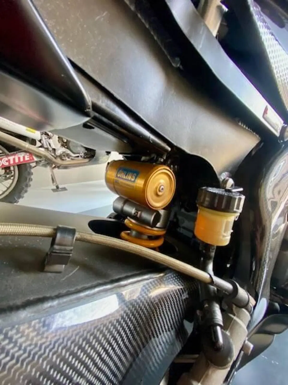 Yamaha YZF R6 (2008 - 09) (11)