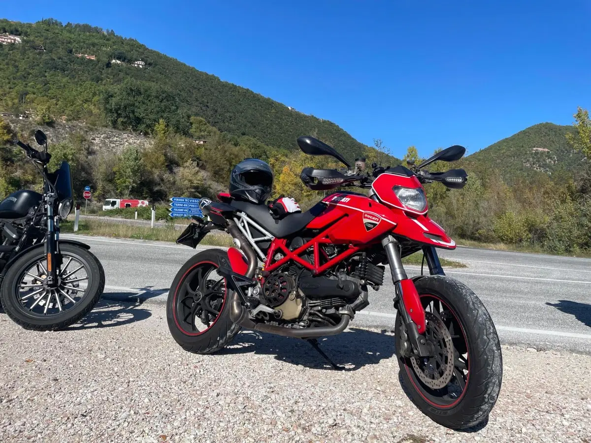 Ducati Hypermotard 1100 (2007 - 09) (8)