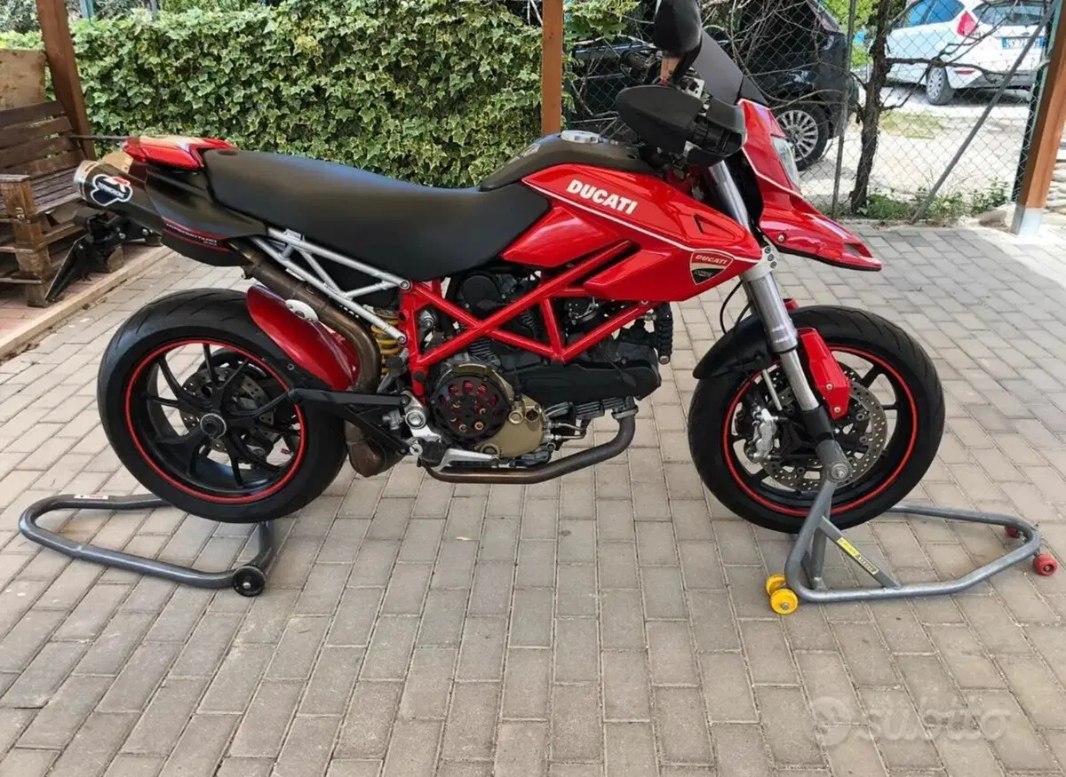 Ducati Hypermotard 1100 (2007 - 09) (12)