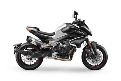CFMOTO 800NK Advanced (2023 - 26) usata
