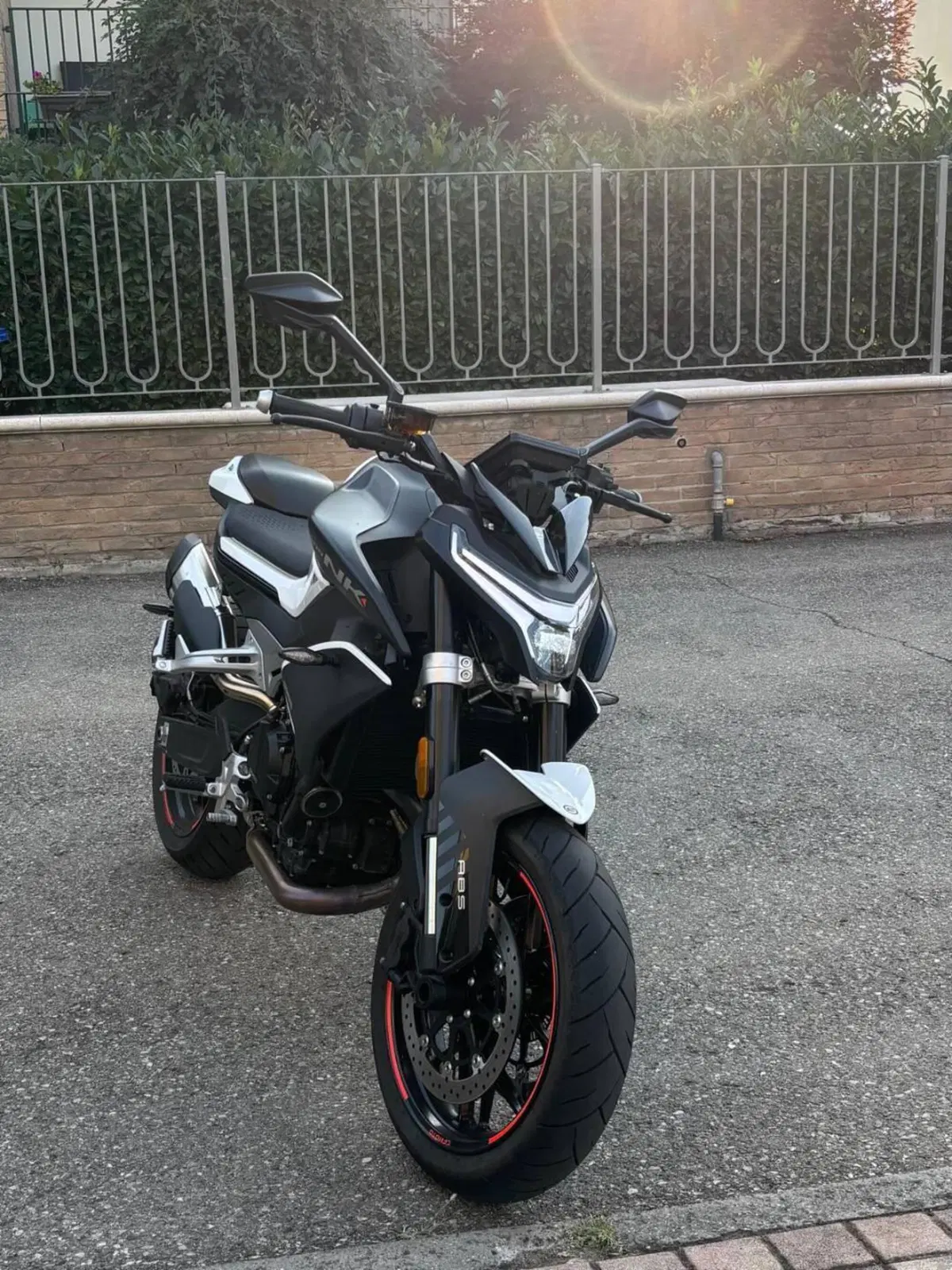 CFMOTO 800NK Advanced (2023 - 26) (5)