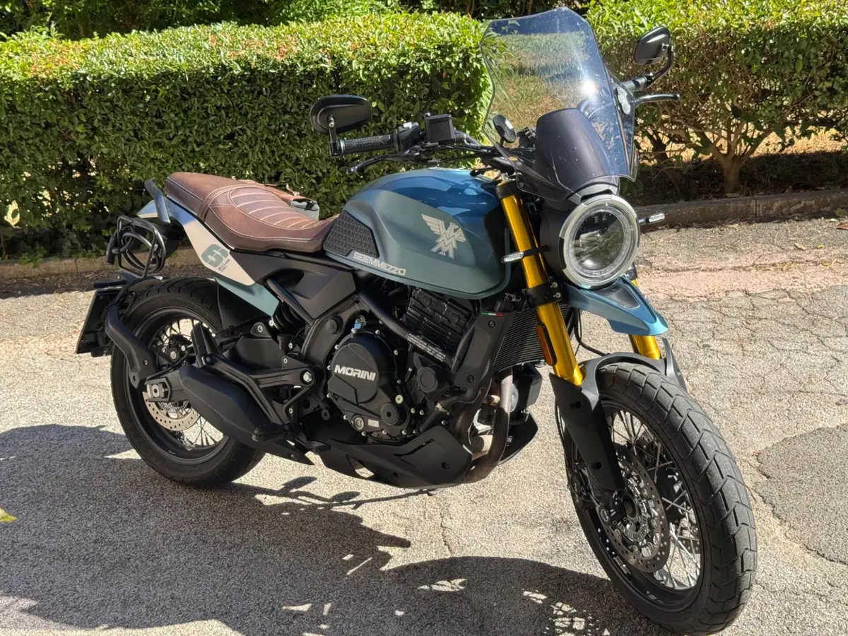 Moto Morini SEIEMMEZZO SCR (2022 - 26) (3)