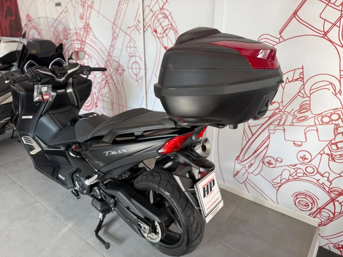 Yamaha T-Max 530 DX (2017 - 19) (16)