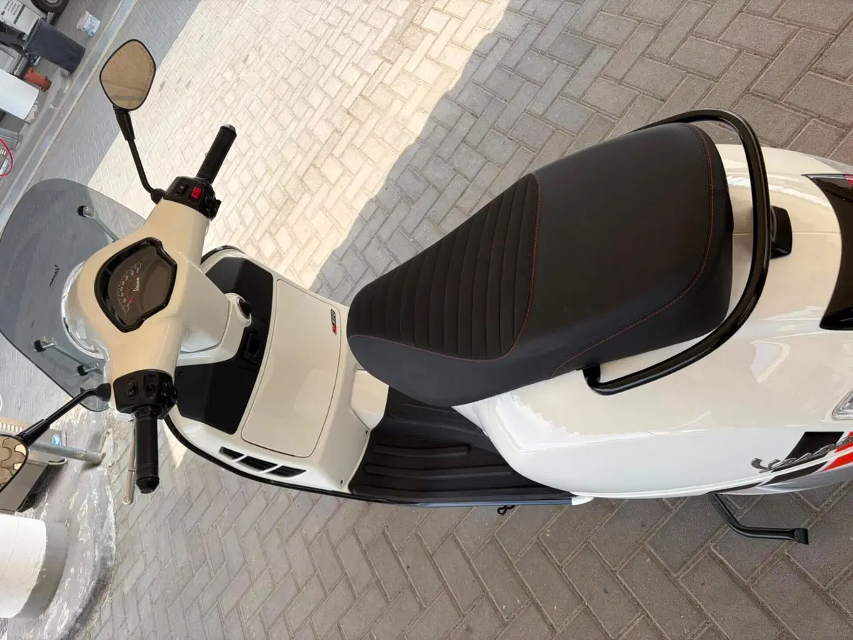 Vespa GTS 310 Supersport (2025 - 26) (2)