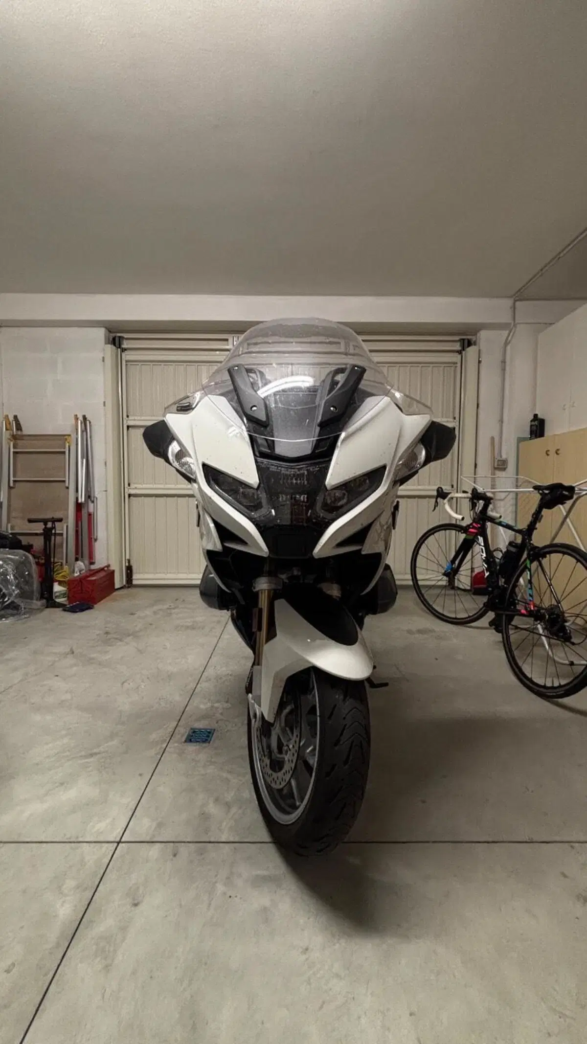 Bmw R 1250 RT (2021 - 25) (2)