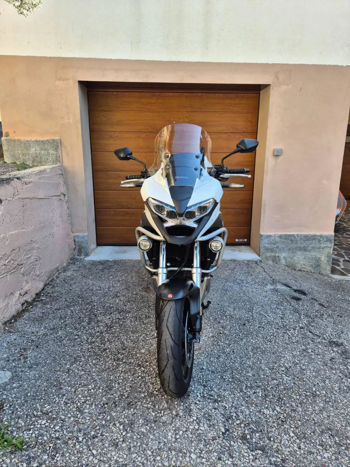 Honda Crossrunner Travel Edition ABS (2015 - 18) (2)