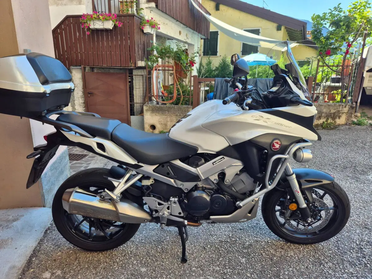 Honda Crossrunner Travel Edition ABS (2015 - 18) (5)