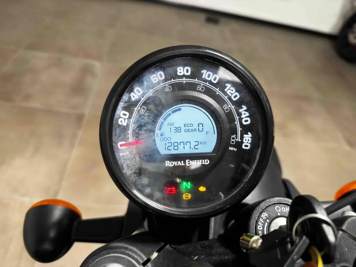Royal Enfield HNTR 350 (2022 - 26) (5)