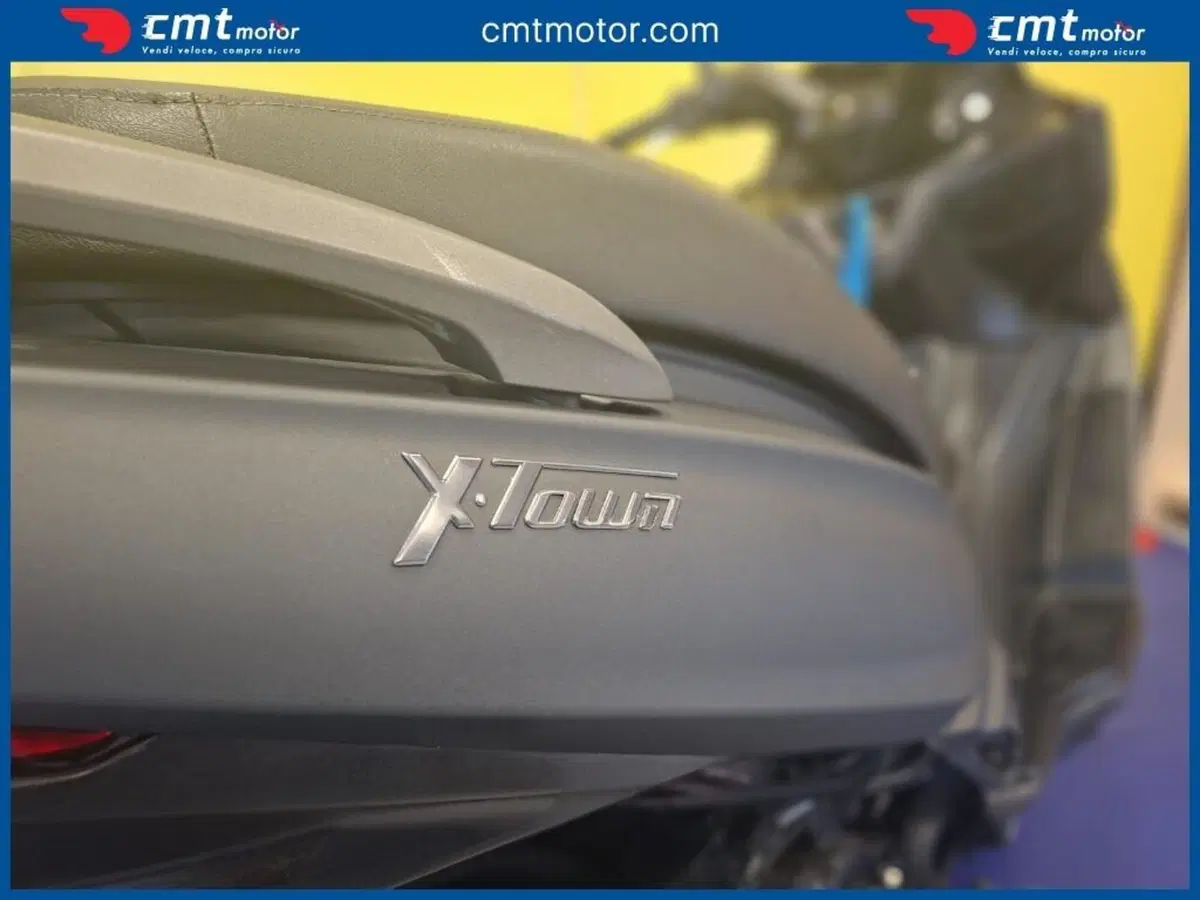 Kymco X-Town 300i (2021 - 24) (7)
