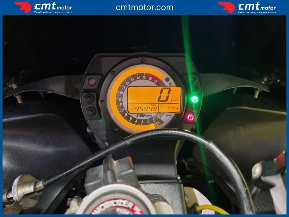 Kawasaki Ninja 636 ZX-6R (2005 - 06) (6)