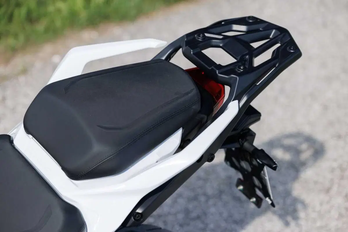 Benelli entra tra le maxi: abbiamo guidato le nuove TRK 902 Xplorer e Stradale [VIDEO] (45)