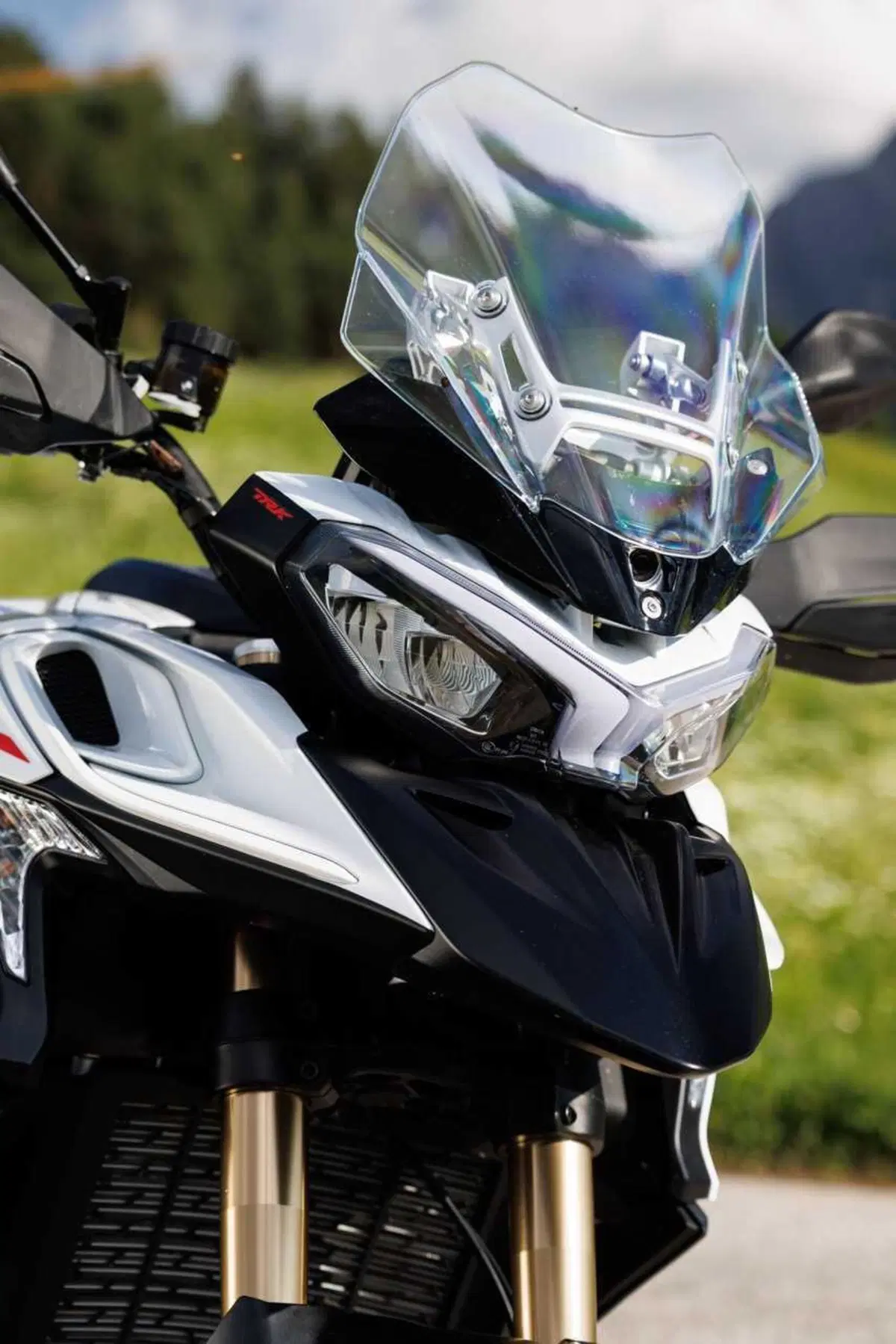 Benelli entra tra le maxi: abbiamo guidato le nuove TRK 902 Xplorer e Stradale [VIDEO] (67)