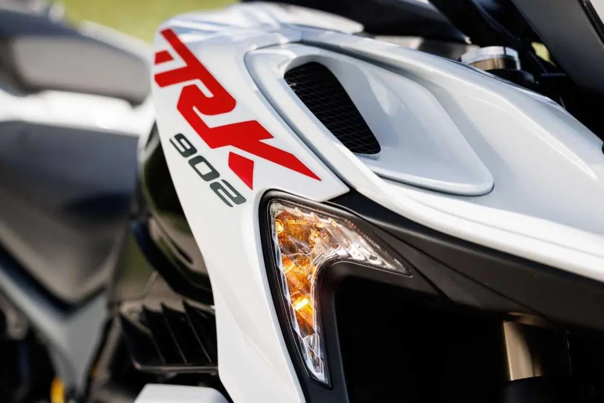 Benelli entra tra le maxi: abbiamo guidato le nuove TRK 902 Xplorer e Stradale [VIDEO] (69)