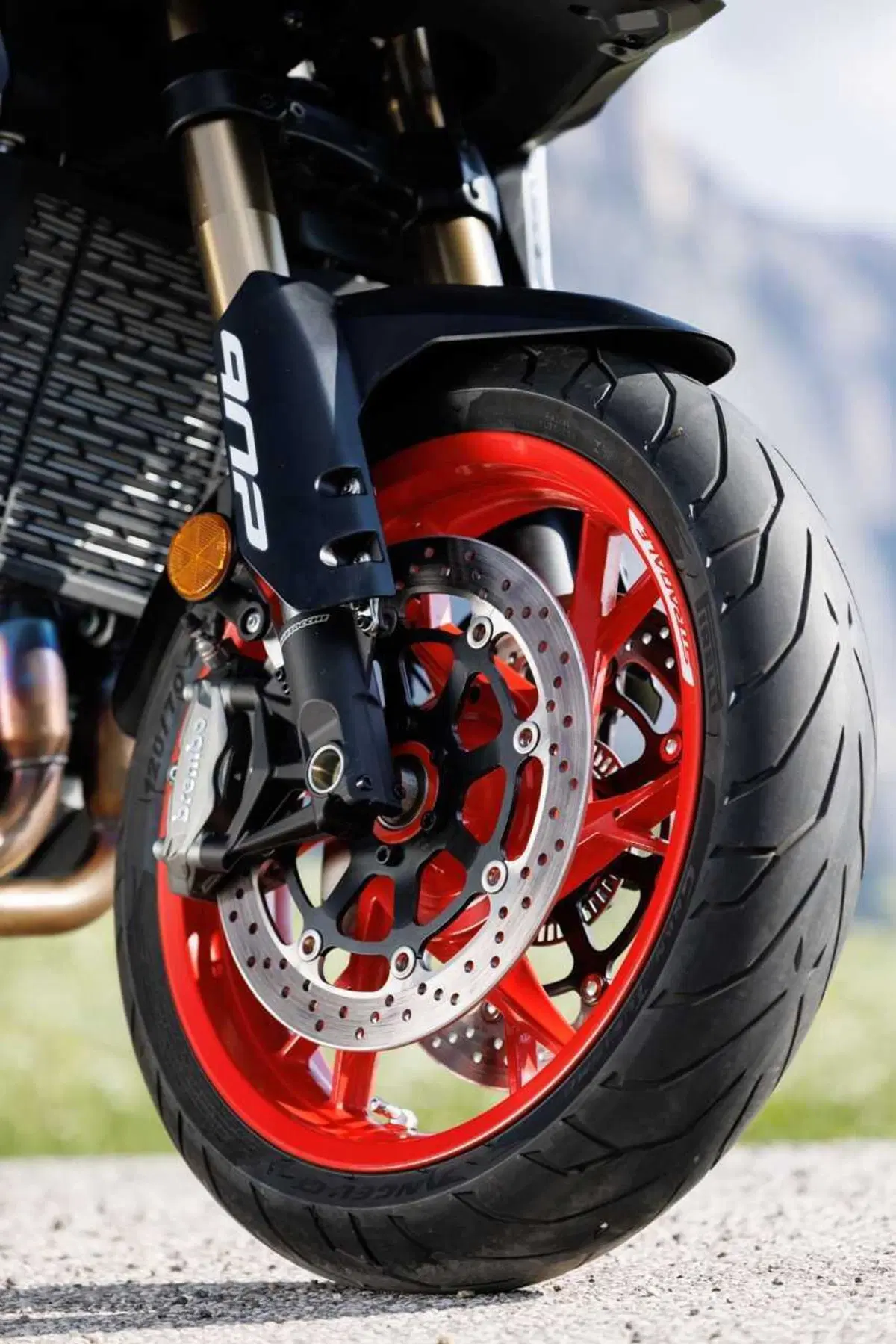 Benelli entra tra le maxi: abbiamo guidato le nuove TRK 902 Xplorer e Stradale [VIDEO] (71)