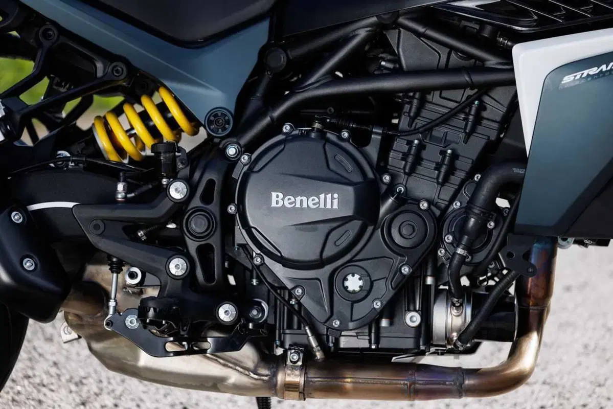 Benelli entra tra le maxi: abbiamo guidato le nuove TRK 902 Xplorer e Stradale [VIDEO] (77)