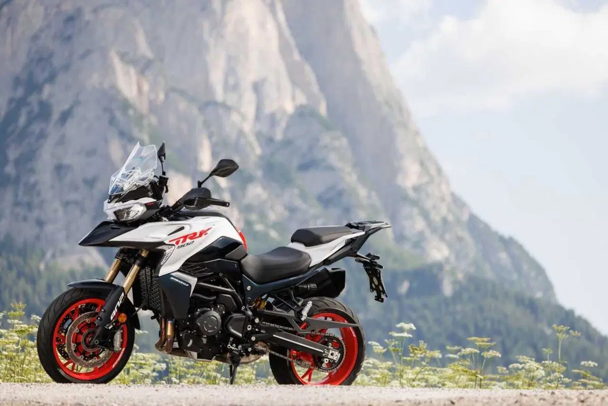Benelli entra tra le maxi: abbiamo guidato le nuove TRK 902 Xplorer e Stradale [VIDEO] (84)