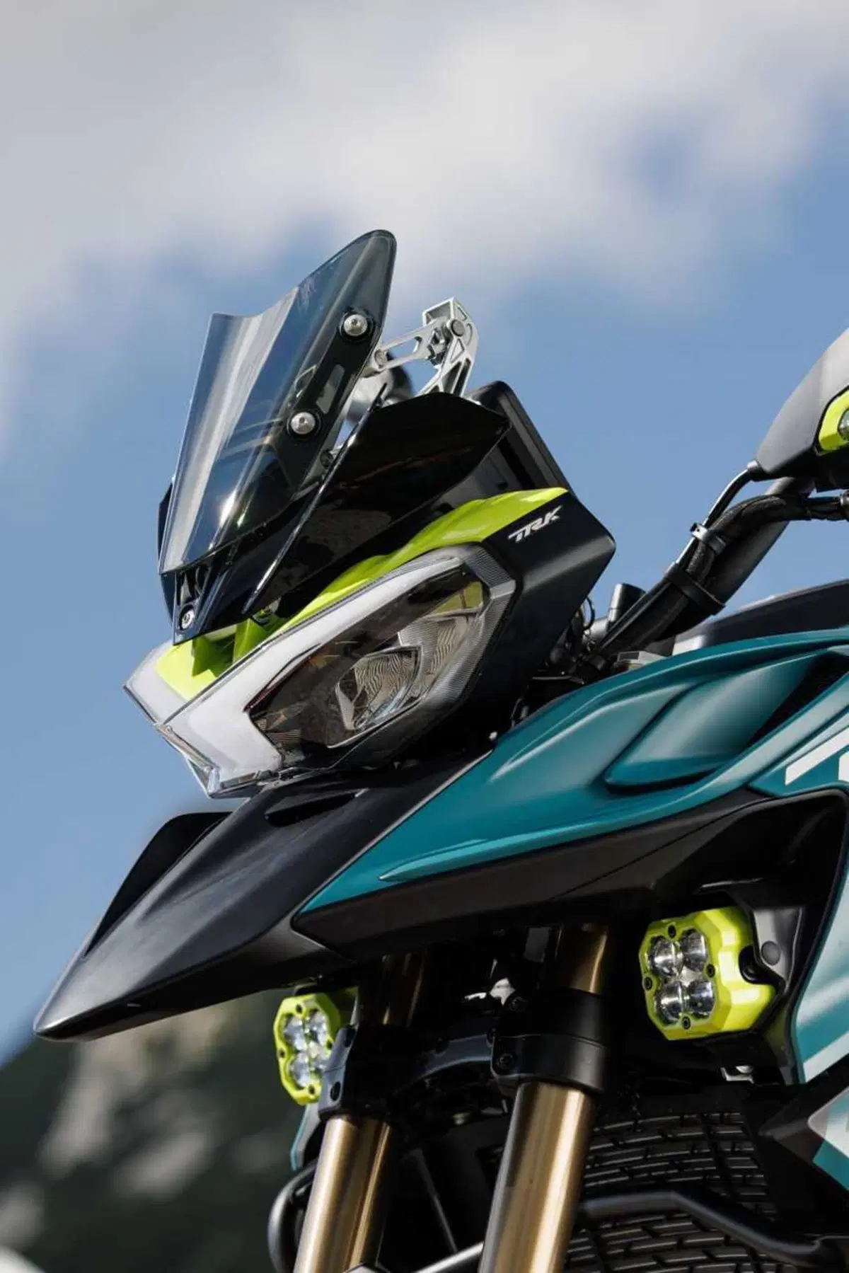 Benelli entra tra le maxi: abbiamo guidato le nuove TRK 902 Xplorer e Stradale [VIDEO] (18)
