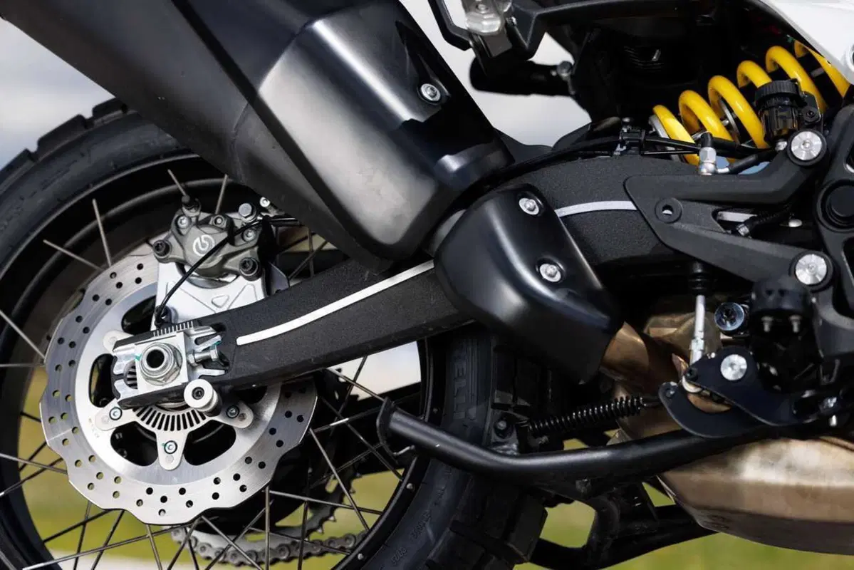 Benelli entra tra le maxi: abbiamo guidato le nuove TRK 902 Xplorer e Stradale [VIDEO] (32)