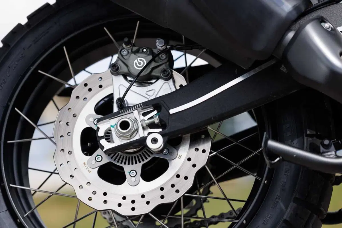 Benelli entra tra le maxi: abbiamo guidato le nuove TRK 902 Xplorer e Stradale [VIDEO] (49)