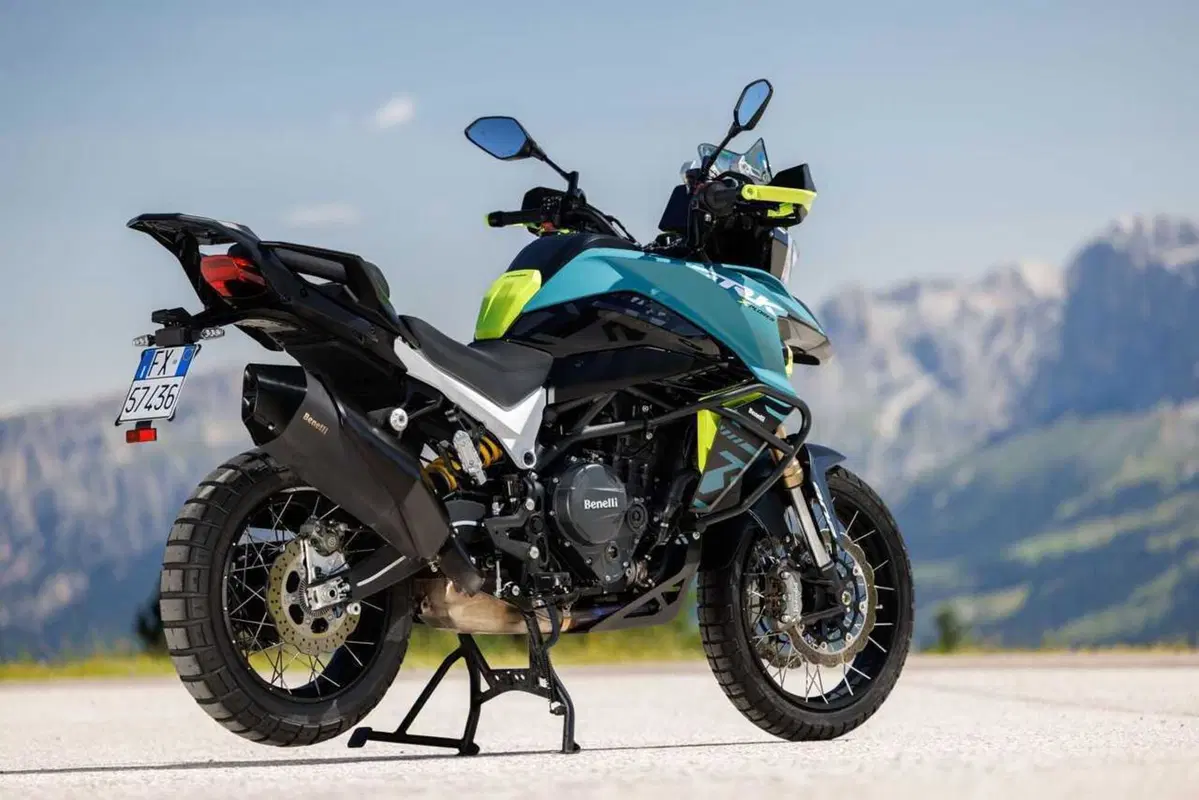 Benelli entra tra le maxi: abbiamo guidato le nuove TRK 902 Xplorer e Stradale [VIDEO] (53)