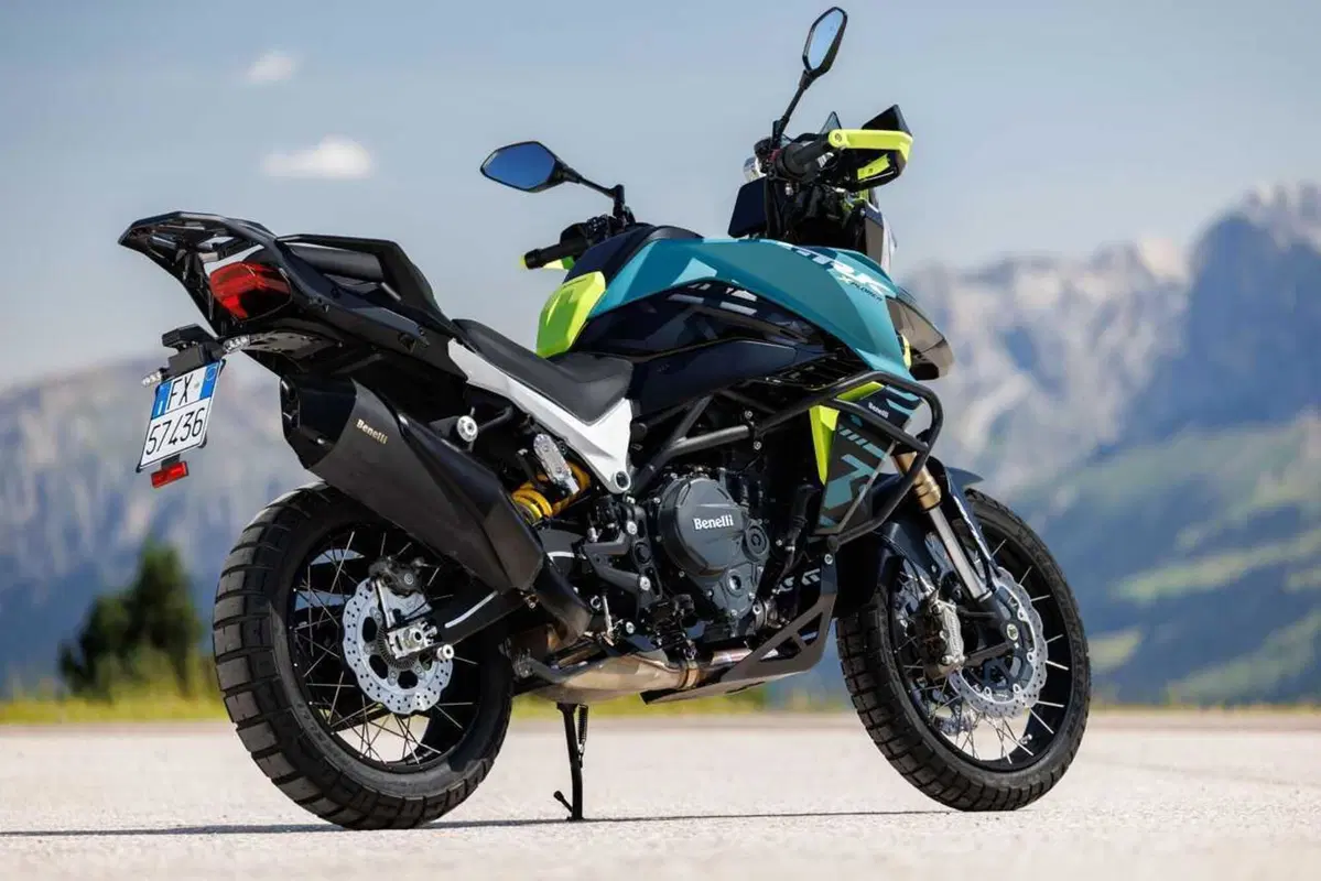Benelli entra tra le maxi: abbiamo guidato le nuove TRK 902 Xplorer e Stradale [VIDEO] (54)