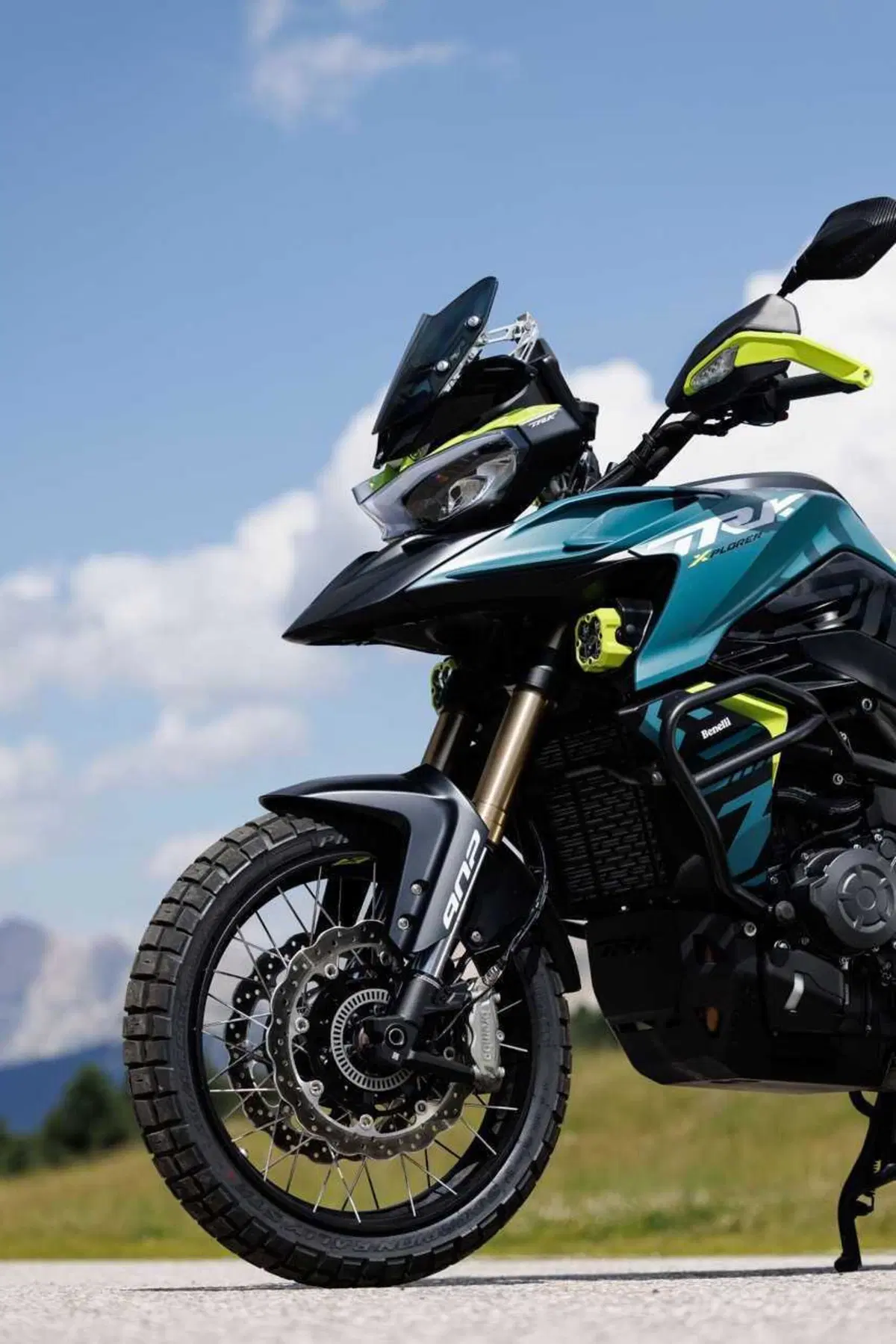 Benelli entra tra le maxi: abbiamo guidato le nuove TRK 902 Xplorer e Stradale [VIDEO] (59)