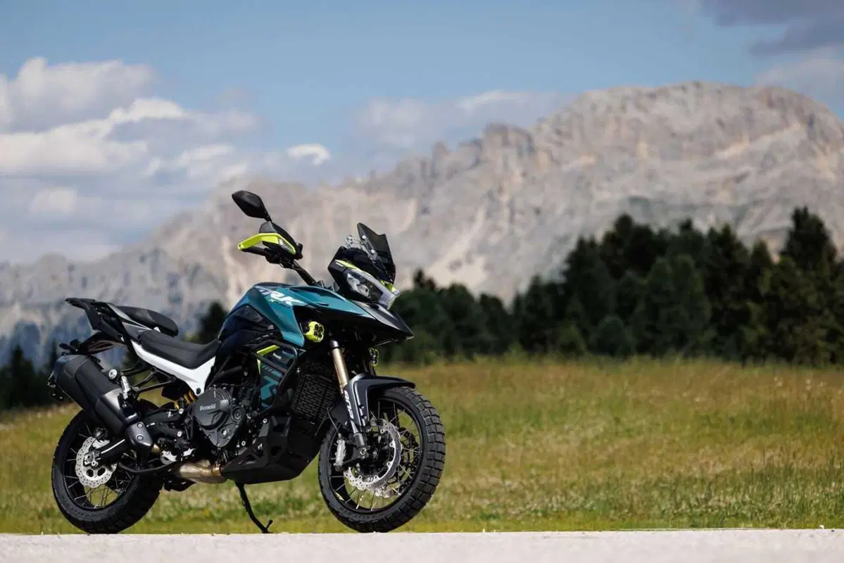 Benelli entra tra le maxi: abbiamo guidato le nuove TRK 902 Xplorer e Stradale [VIDEO] (69)