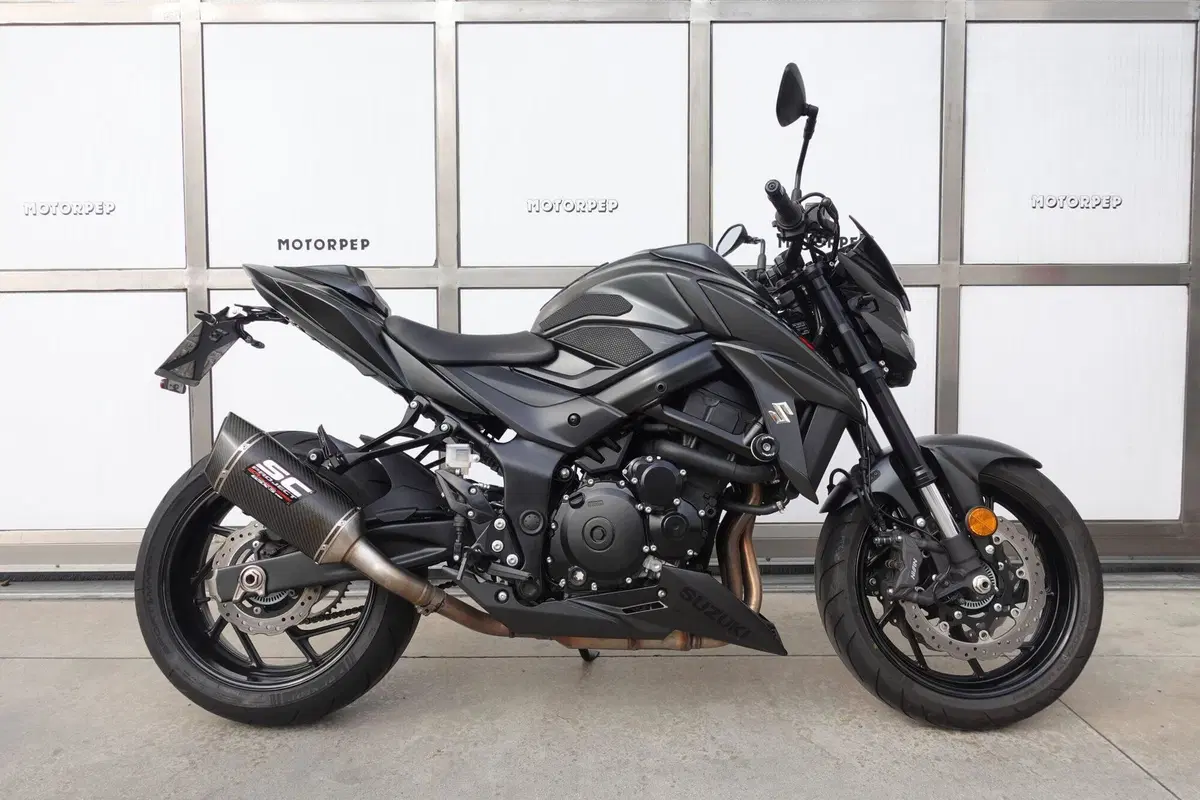 Suzuki GSX S 750 Yugen (2018 - 20) (2)