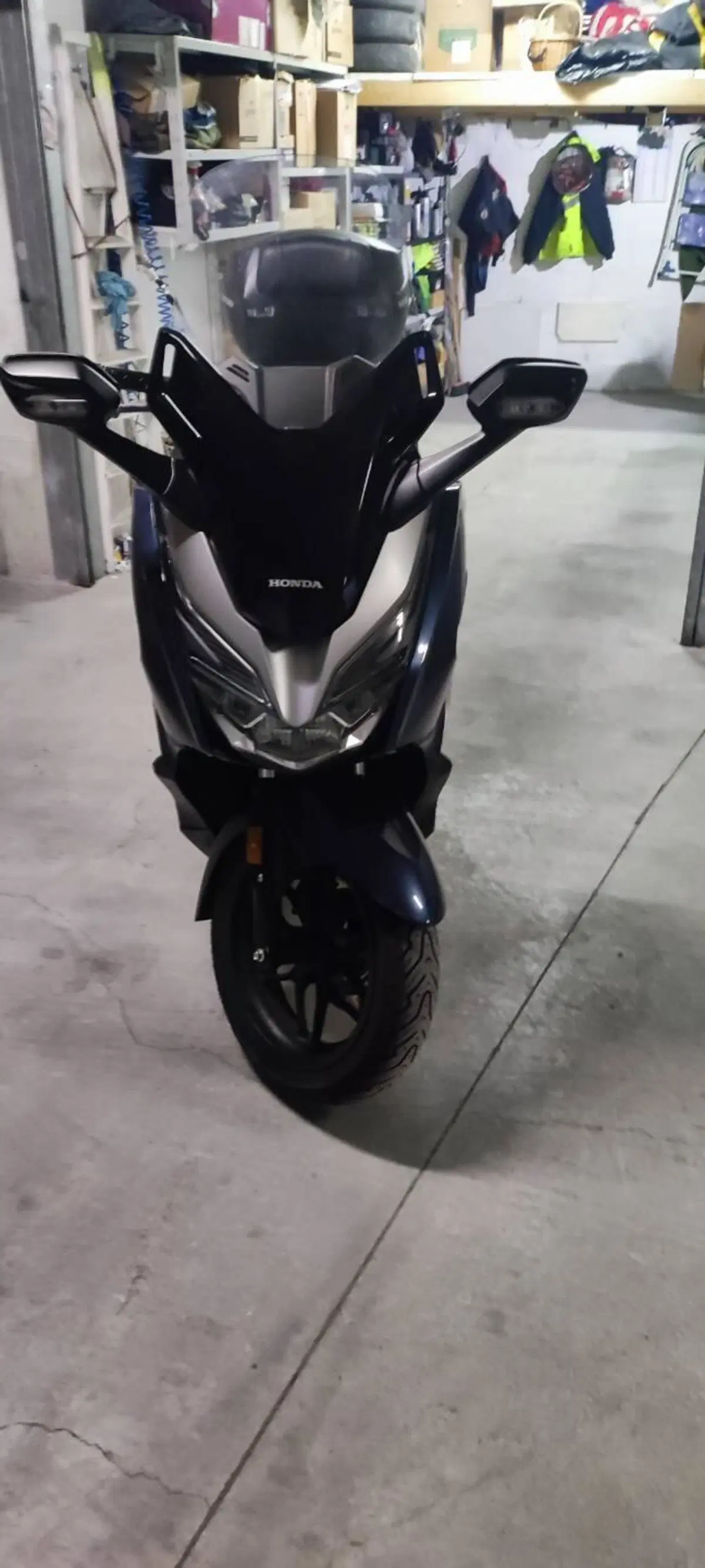 Honda Forza 300 ABS (2018 - 20) (2)