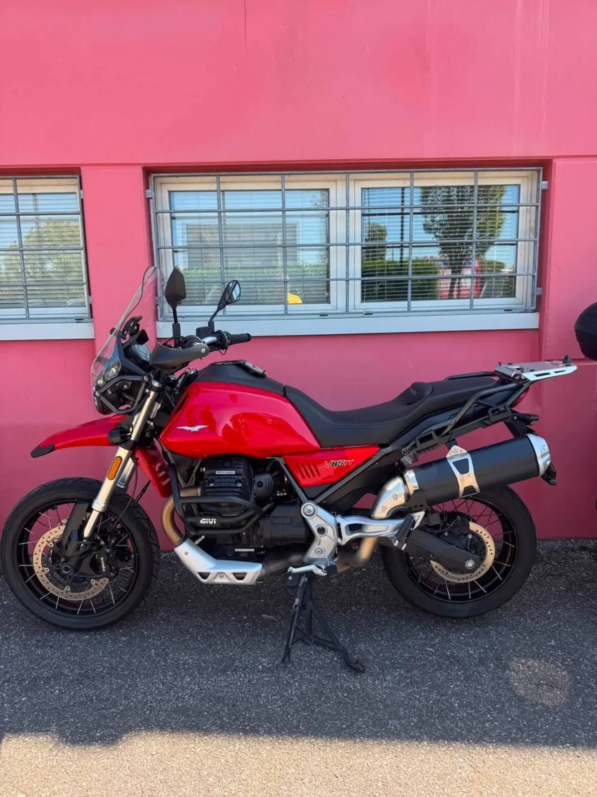 Moto Guzzi V85 TT (2019 - 20) (10)
