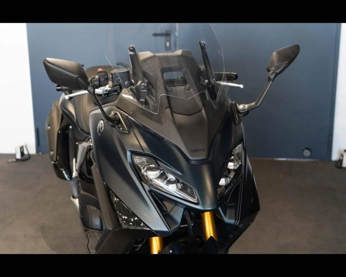 Yamaha T-Max 560 (2022 - 24) (3)