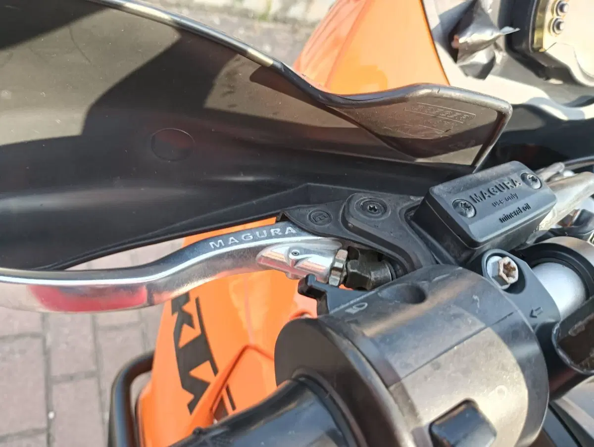 KTM 990 Adventure (2009 - 11) (8)