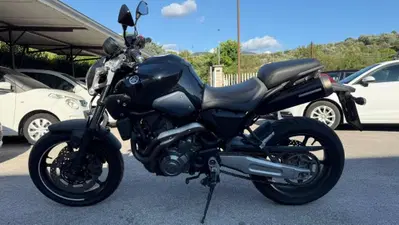 Yamaha MT-03 (2006 - 14) usata