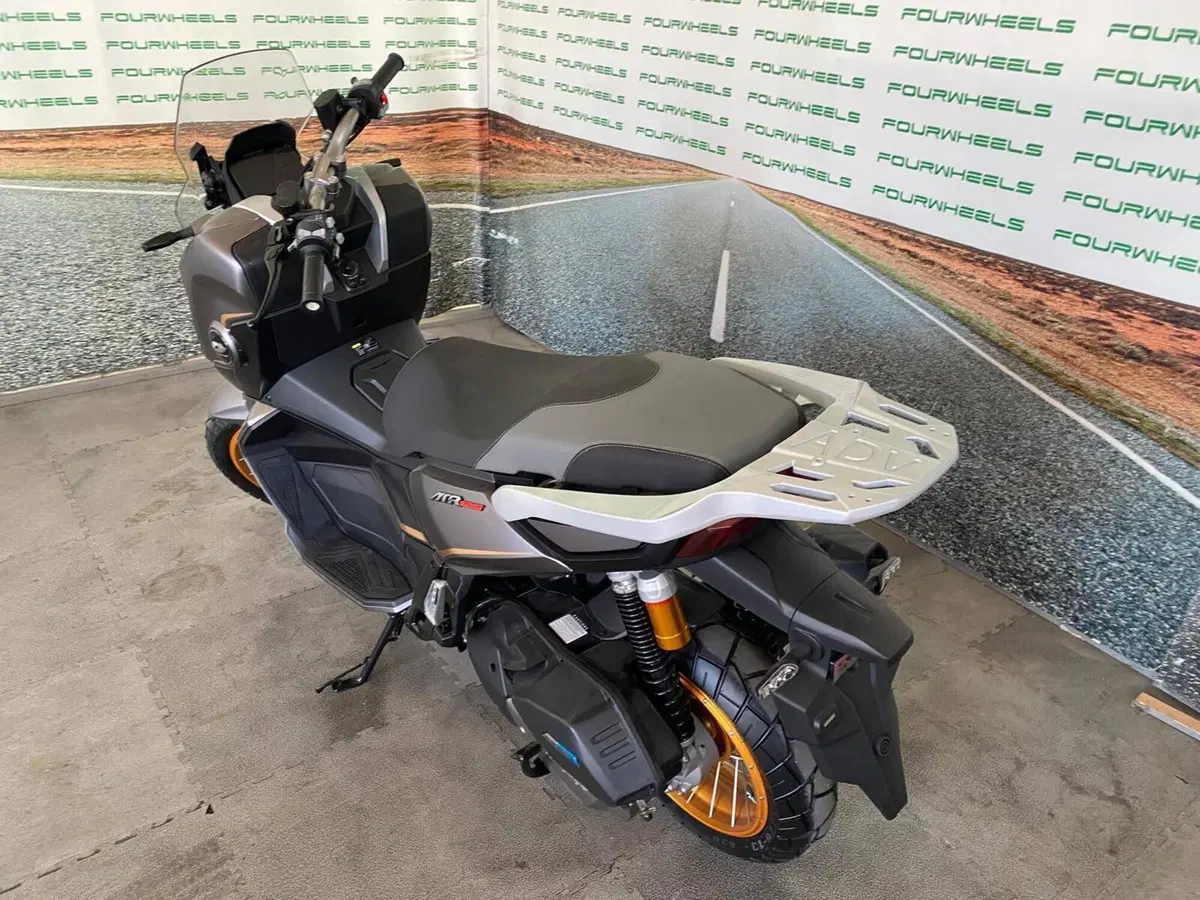 QJ Motor ATR 125 (2025 - 26) (3)