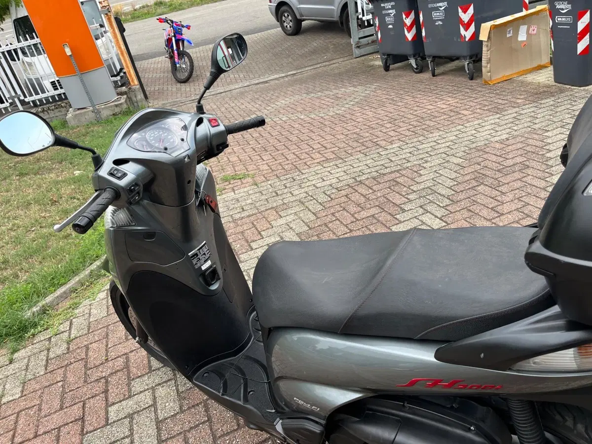 Honda SH 300 i (2006 - 10) (10)