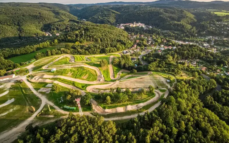 Il tracciato di Loket visto dall'alto