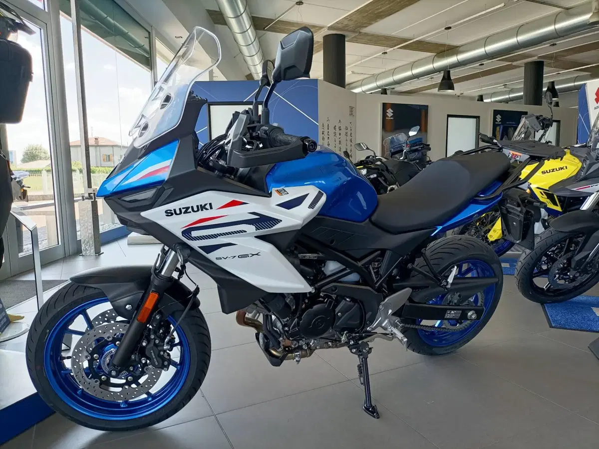 Suzuki SV-7GX (2026) (2)