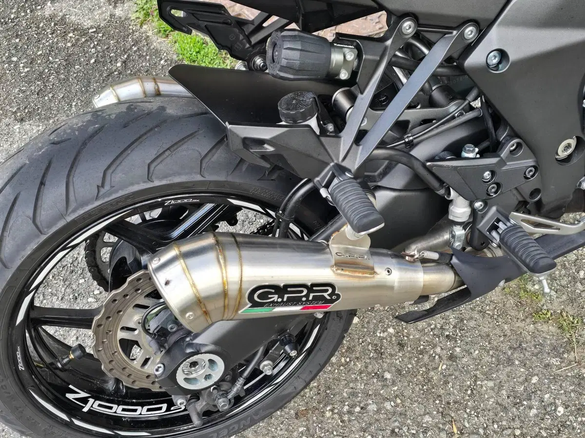 Kawasaki Z 1000 SX ABS (2014 - 16) (8)